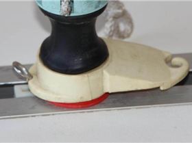 Looks like this on I saw on Seabreeze