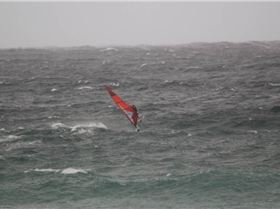 Duncan Sailing Maroubra Beach in a Southerly
