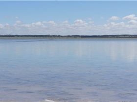 LG- WNW wind from point