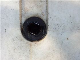 Where the missing part goes into...