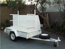 Windsurfing Trailer