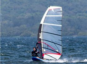 6.6m Concept with 125 Tabou Rocket gusty 12 - 18kts ESE