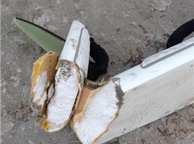 Watch out for the shallow areas near the island...