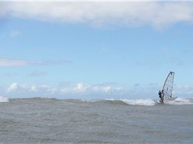 geoff on wave topturn