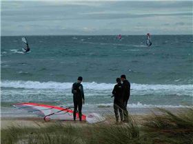 Winter northerly winds in thr bay