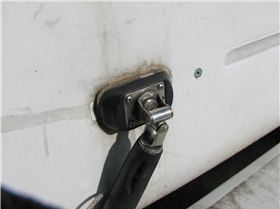 Modern uni on an old Windufer.