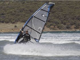 Carton puttin' it on