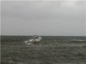 Tweaked tabletop in 30knots