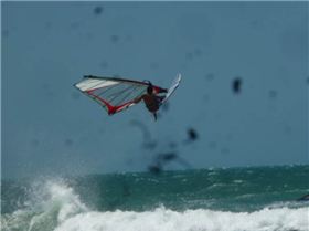 cafe on the beach  surf and NXS board in action