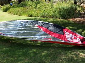 TR9 5.9 rigged on RDM CC mast