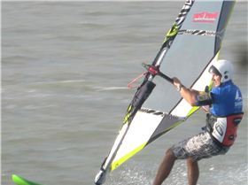 ManlywindsurfFeb 011 8