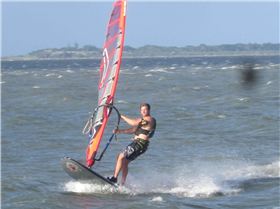 ManlywindsurfFeb 015c