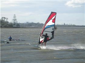 ManlywindsurfFeb 029c