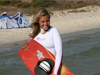 World's Fastest Sailing Woman! - Kitesurfing News