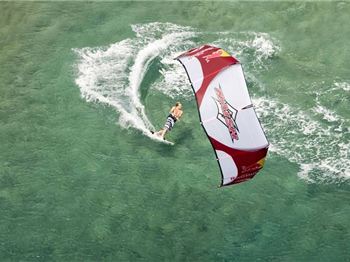 Ask Robby Naish a question! - Kitesurfing News