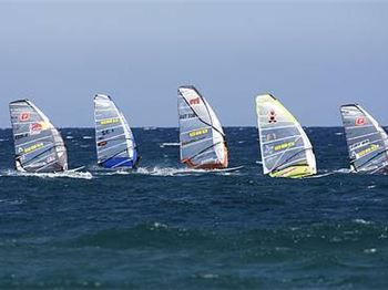 PWA Catalunya World Cup - Day 1 - Windsurfing News
