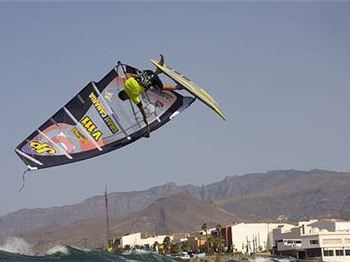 Winter With Campello - Ricardo updates us on his plans for the off-season and hi - Windsurfing News