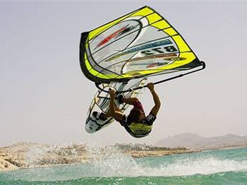 Broeckhoven Beats - The 2009 PWA Rookie - Windsurfing News