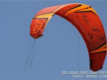 Liquid Force Envy 2011 Kite Sneak Peak - Kitesurfing News