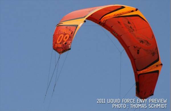 Liquid Force Envy 2011 Kite