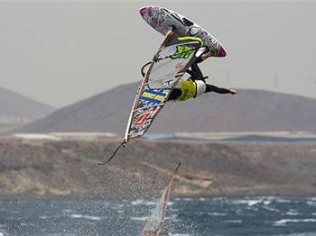 At Home With Musso - Umi Pictures bring us Alex Mussolini in Cabezo - Windsurfing News