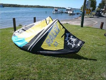 Updated pictures of new 2011 Slingshot Rally kite - Kitesurfing News