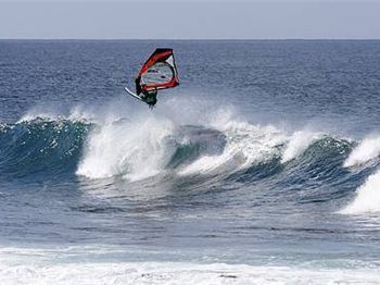 PWA Cabo Verde World Cup - Day 3 - Windsurfing News