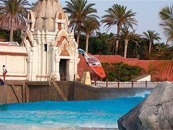 Tow-In Tenerife Style - Dany Bruch shows his own unique take on tow-in windsurfi - Windsurfing News