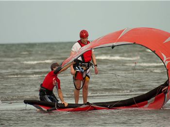 Kite & SUP Instructor Wanted - Kitepower QLD - Kitesurfing News
