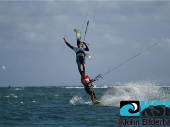 Fun kiteboarding tricks to wow the crowd - Kitesurfing News